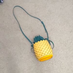 Authentic Kate Spade Pineapple Crossbody bag